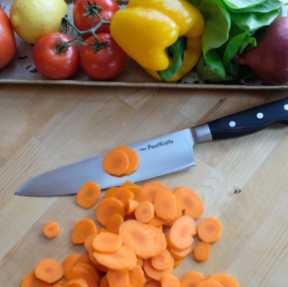 12 Kitchen Knife Safety Tips